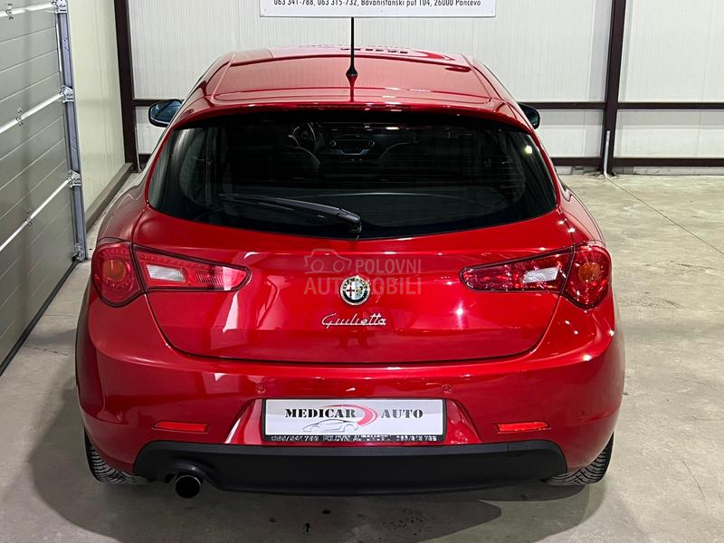 Alfa Romeo Giulietta 