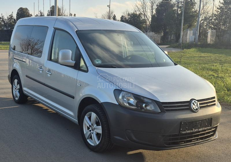 Volkswagen Caddy Prilagođen invalid.