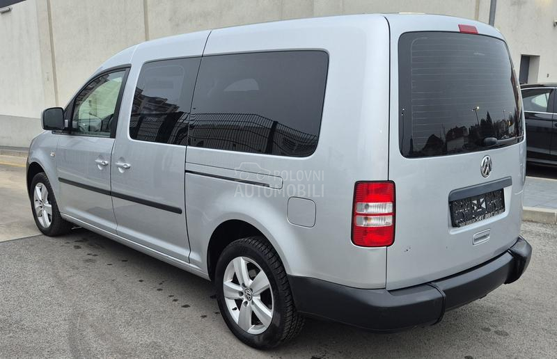 Volkswagen Caddy Prilagođen invalid.