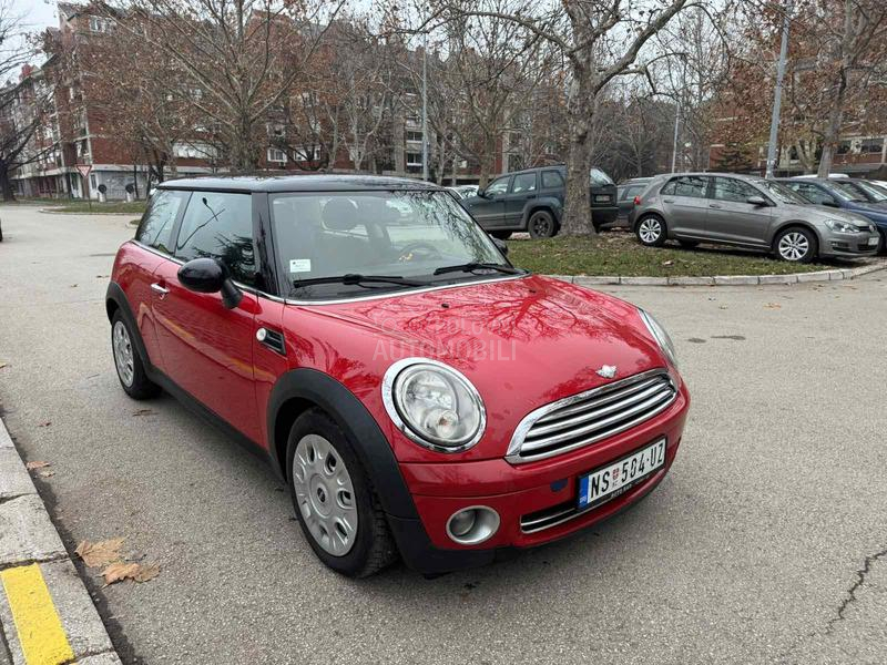 MINI Cooper 