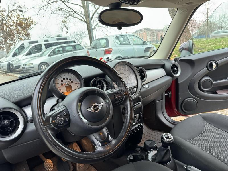 MINI Cooper 