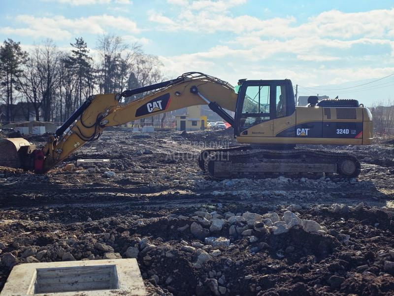 CAT 324D