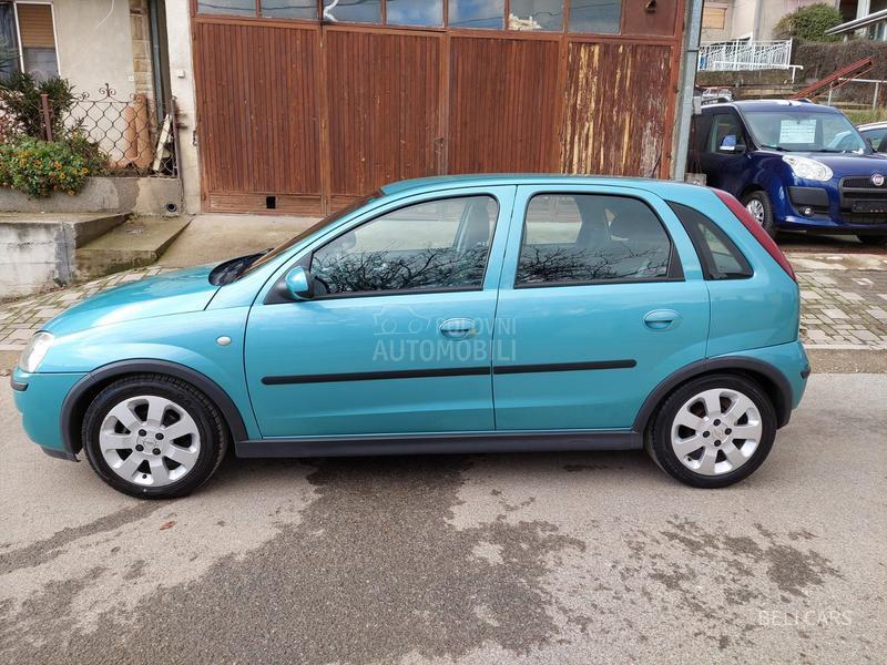 Opel Corsa C REZERVISAN