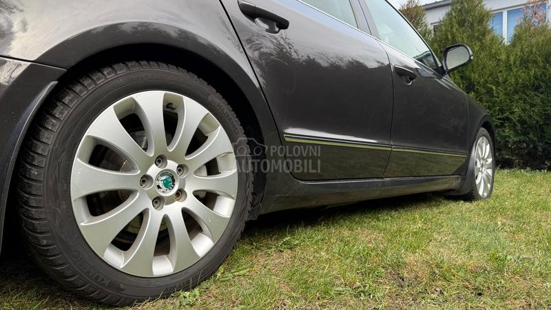 Škoda Superb 2.0TDI/V.SER/SALON