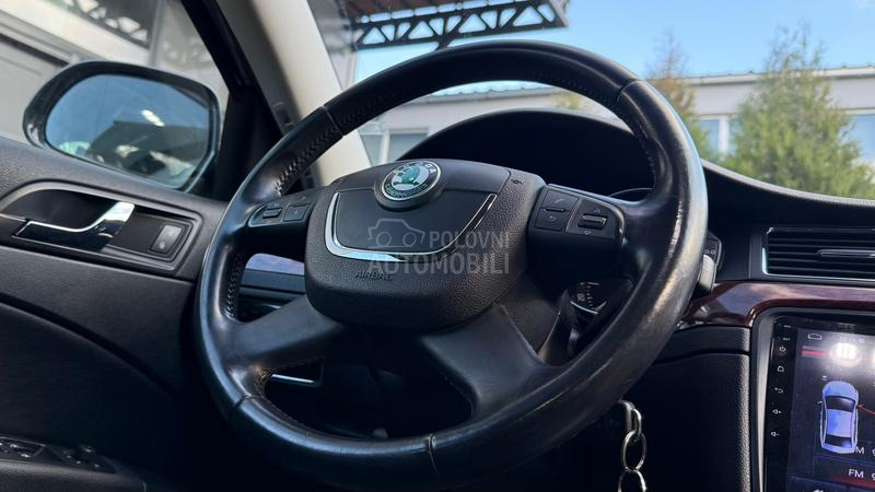 Škoda Superb 2.0TDI/V.SER/SALON