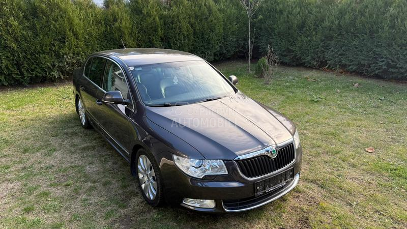 Škoda Superb 2.0TDI/V.SER/SALON