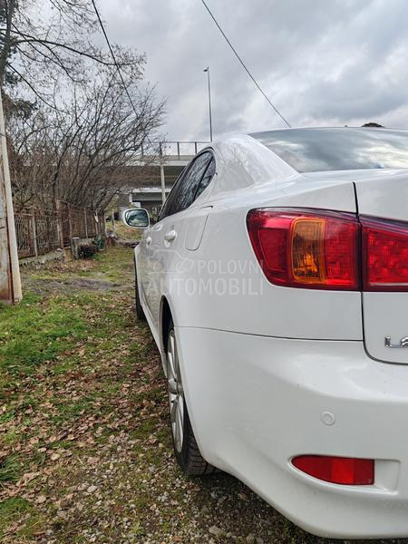 Lexus IS 220 