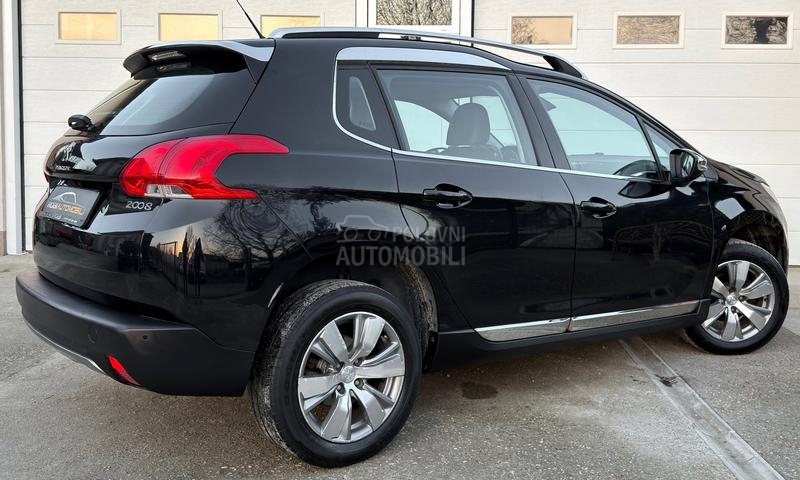 Peugeot 2008 SERV.ISNA