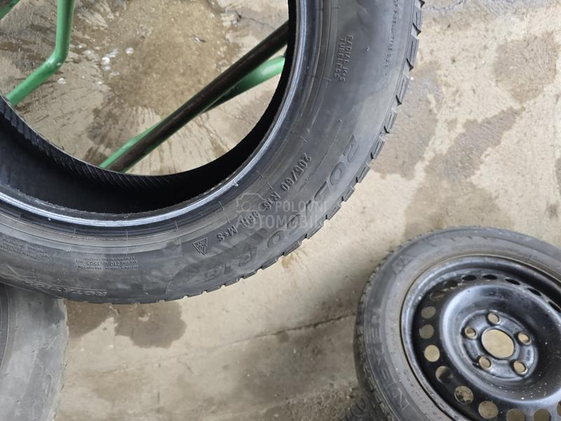 Pirelli 205/60 R16 Zimska