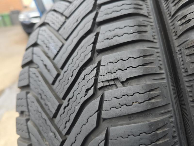 Michelin 205/55 R16 Zimska