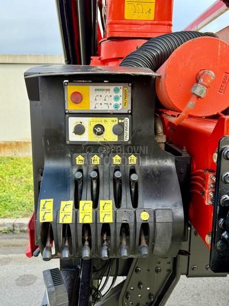 MAN 26.413 PALFINGER dzojstik