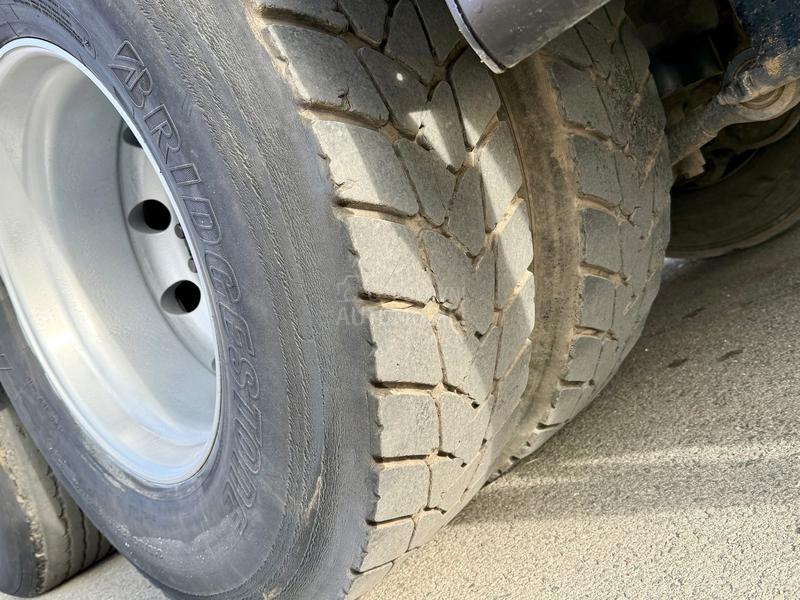 MAN 26.413 PALFINGER dzojstik