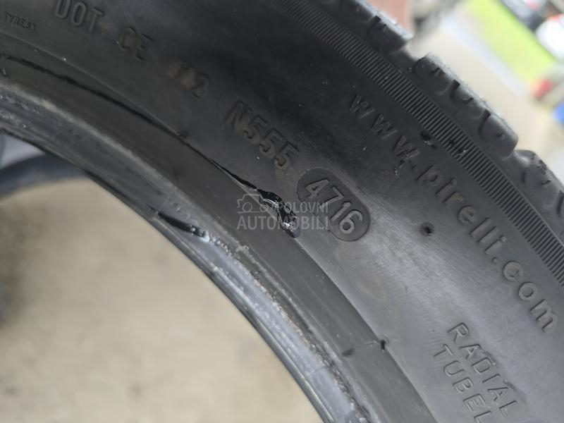 Pirelli 275/40 R19 Zimska