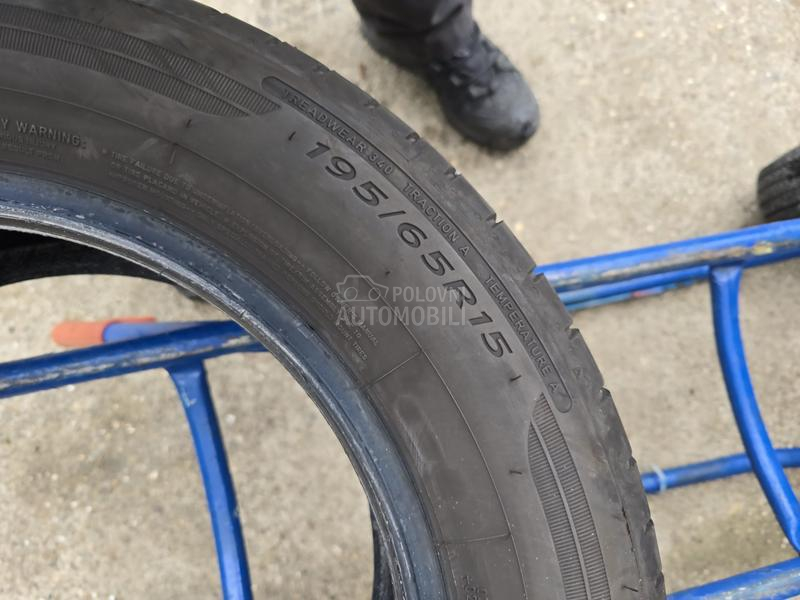 Dunlop 195/65 R15 Letnja