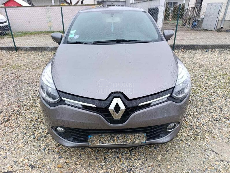 Renault Clio 0.9tce 2012. god. -  kompletan auto u delovima