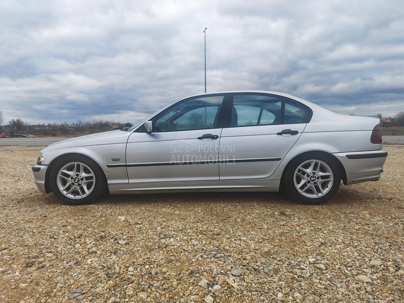 BMW 318 