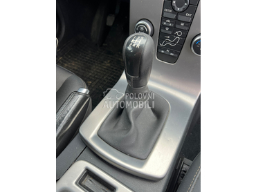 Rucica menjaca kozica za Volvo V50 od 2004. do 2012. god.