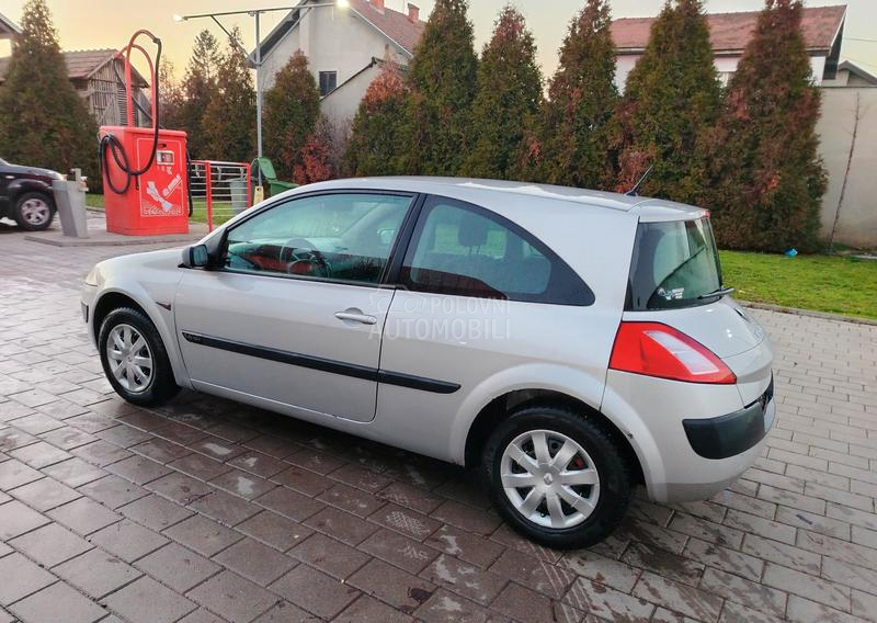 Renault Megane 1.4 16v