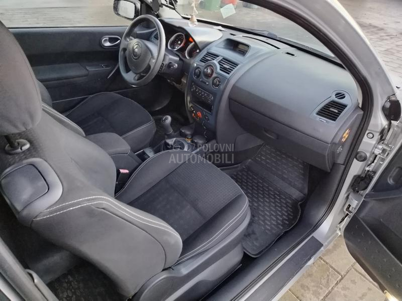 Renault Megane 1.4 16v