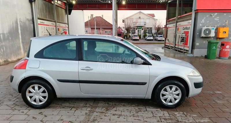 Renault Megane 1.4 16v