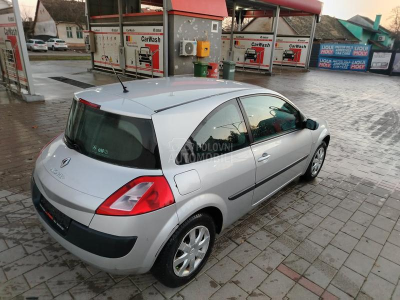 Renault Megane 1.4 16v