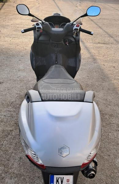 Piaggio Mp3