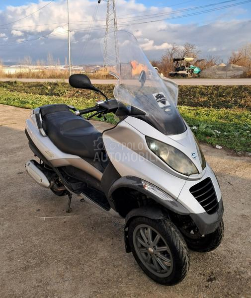 Piaggio Mp3