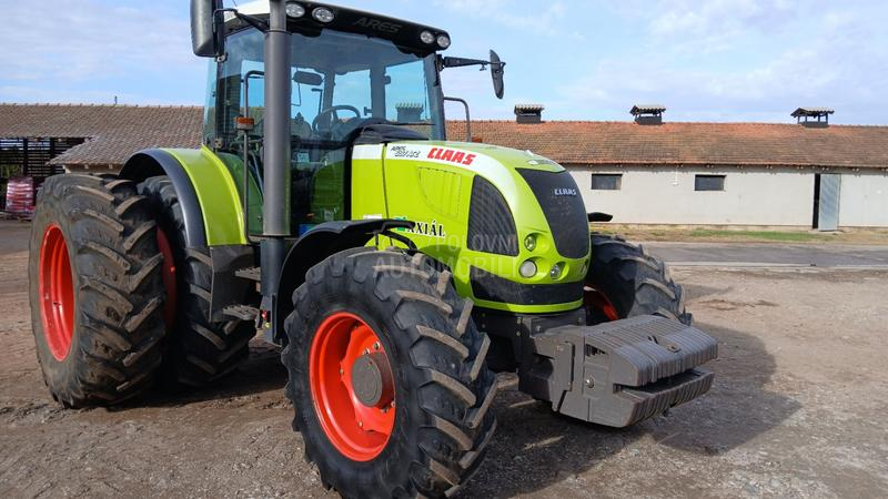 Claas Arion Ares 697