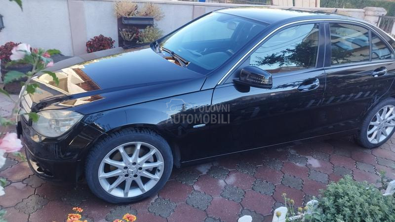 Mercedes Benz C 220 2.2 CDI