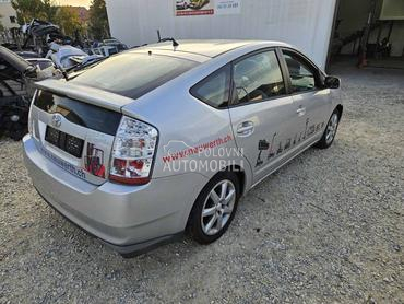 Toyota Prius siva boja 2008. god. -  kompletan auto u delovima