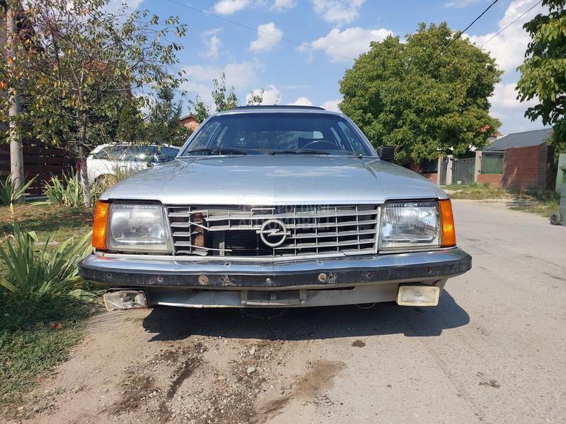 Opel Senator 