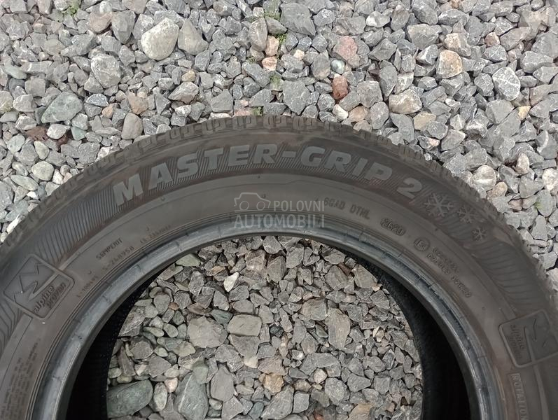 Semperit 185/65 R15 Zimska