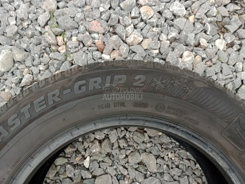Semperit 185/65 R15 Zimska