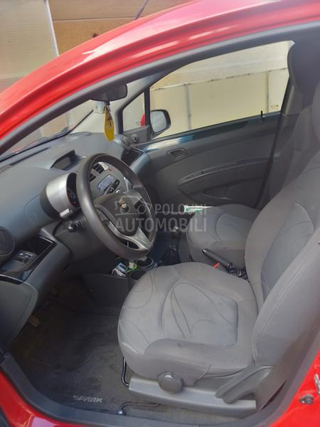 Chevrolet Spark 