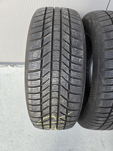 Continental 215/55 R17 Zimska
