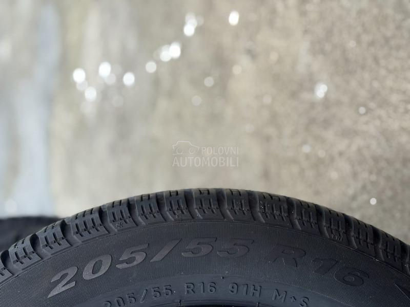 Pirelli 205/55 R16 Zimska
