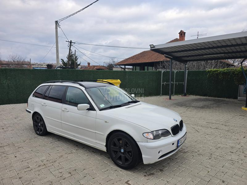 BMW 330 