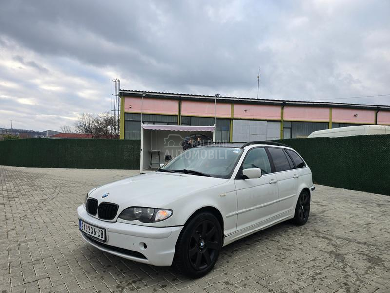 BMW 330 