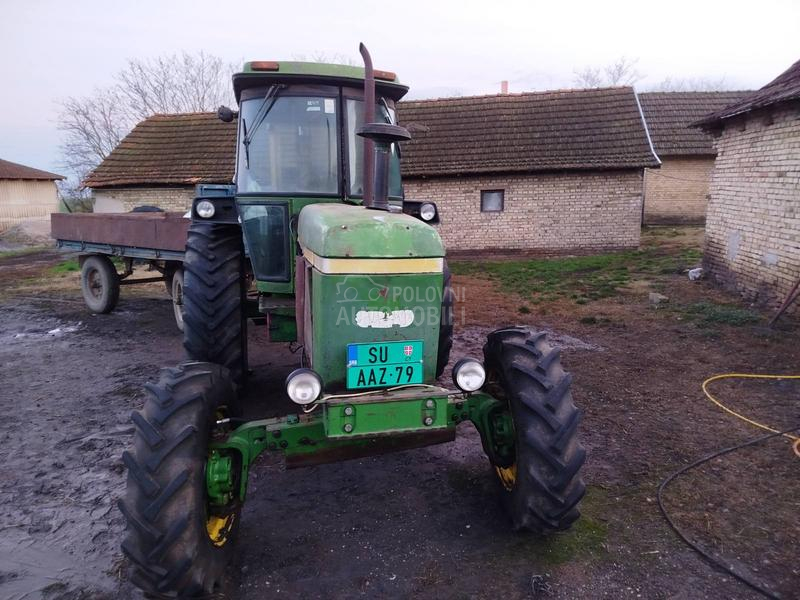 John Deere 4230
