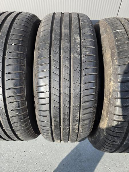 Pirelli 215/55 R17 Letnja