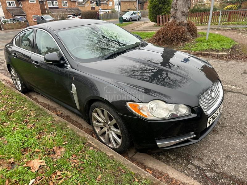 Jaguar XF 