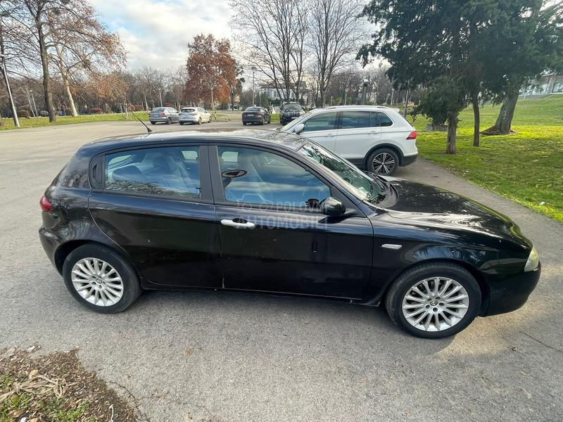 Alfa Romeo 147 T SPARK