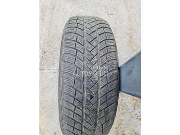 Vredestein 215/65 R17 Sve sezone
