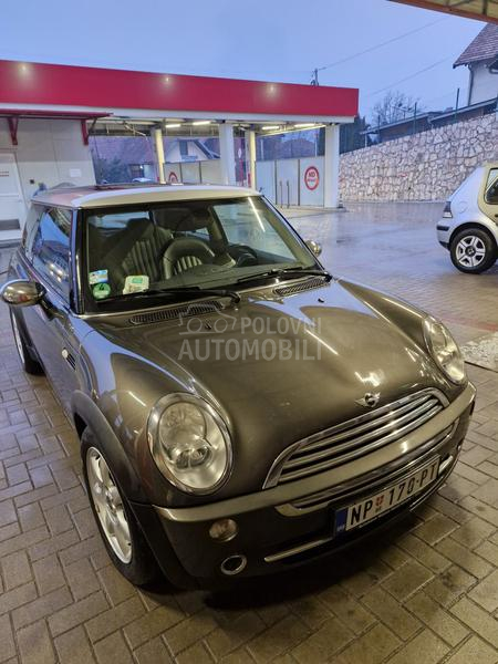 MINI Cooper 2500eu samo danas