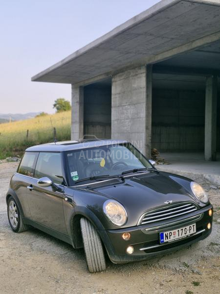MINI Cooper 2500eu samo danas