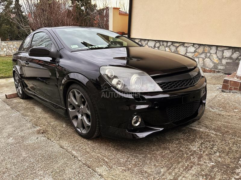 Opel Astra H 
