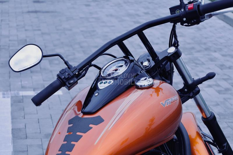 Kawasaki vn 900 custom