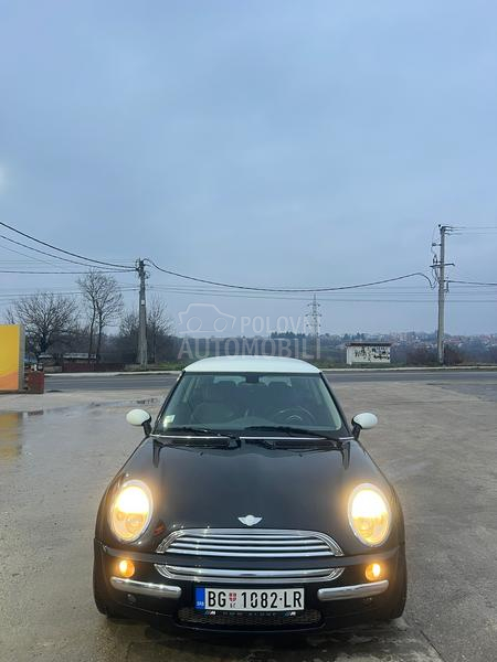 MINI Cooper 