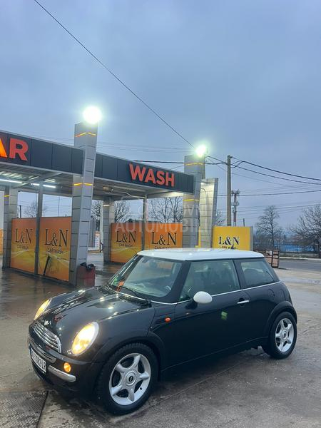 MINI Cooper 