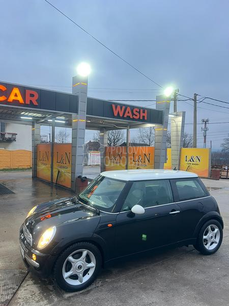 MINI Cooper 